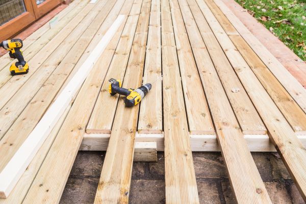 Cost of Damaged Deck Boards Repair in Auburn