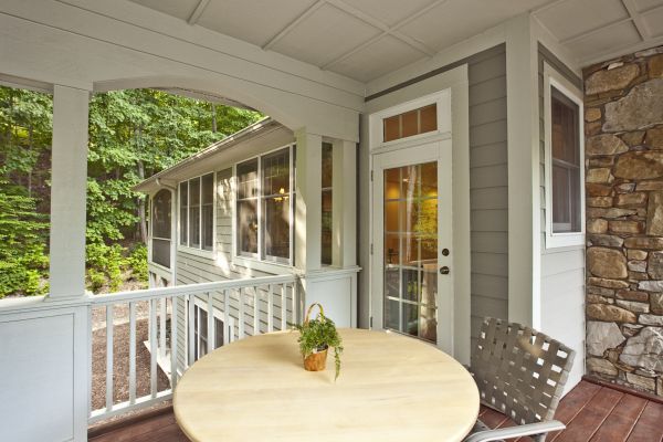 Cost of Covered Porch Installation in Auburn