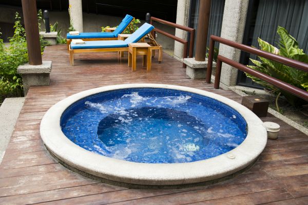 Cost of Hot Tub Deck Construction in Auburn