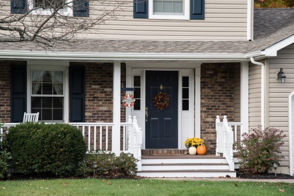 Cost of Front Deck Construction in Auburn